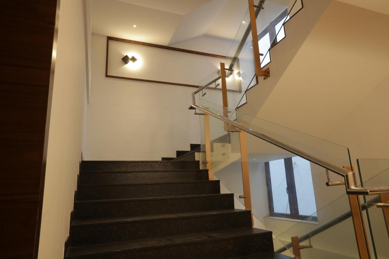 Hotel Span International Kochi Extérieur photo