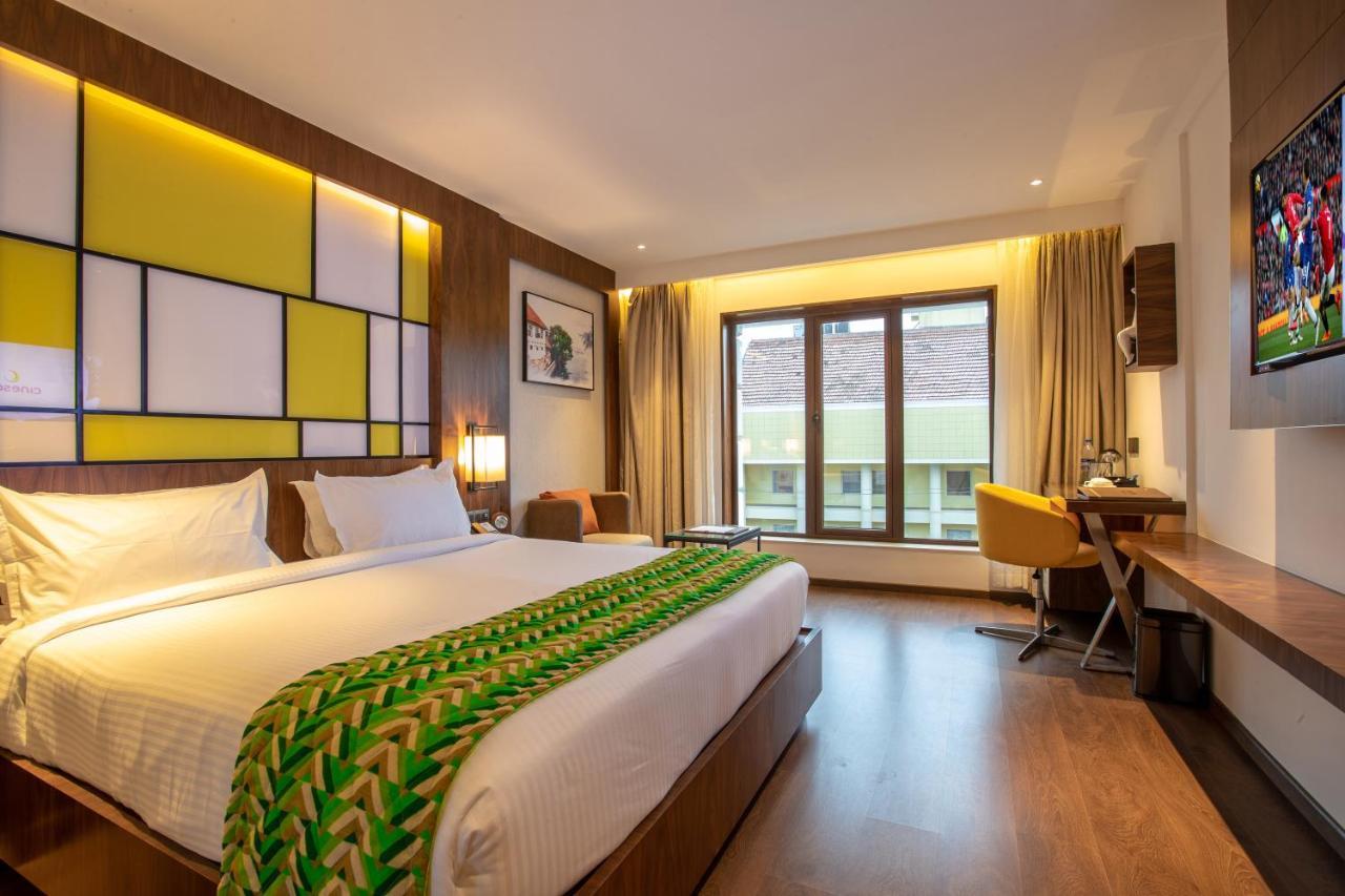 Hotel Span International Kochi Extérieur photo