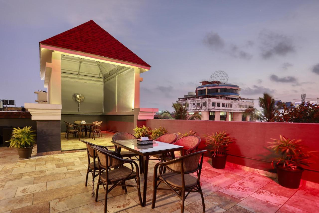 Hotel Span International Kochi Extérieur photo